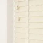 Fauxwood Grained Linara With Vanilla Tapes Blind